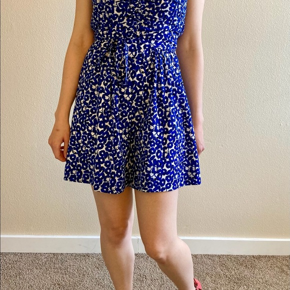 Anthropologie Romper/Blue and White Floral Pattern - Picture 4 of 6